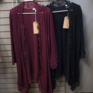 Curvy Girl Lace Cardigan - BLACK